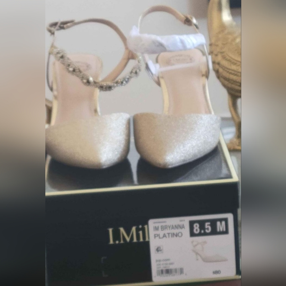 New small high heel shoes